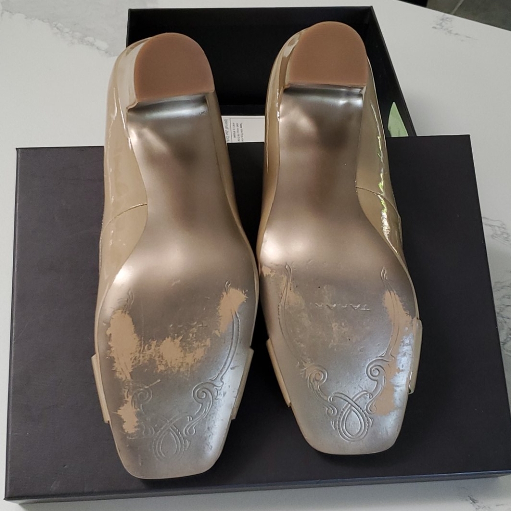 Shoes - Picture 4 of 4